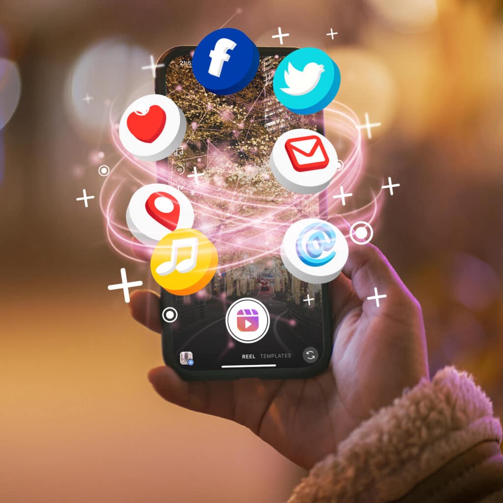 Social media manager - how to make money online for beginners